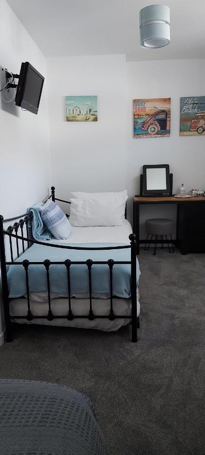 เทรนท์แฮม เกสท์เฮาส์ Bed & Breakfast เพนตัน ภายนอก รูปภาพ